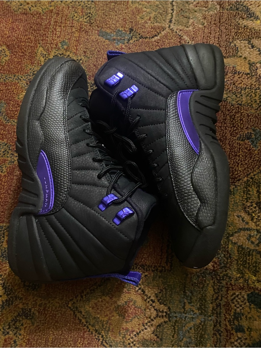 Jordan 12s Black/Purple✨